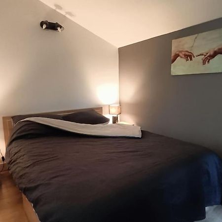 Maisonnette Au Pied Des Pyrenees Nestier Экстерьер фото